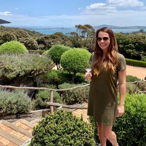 Meet your Posher, Robyn